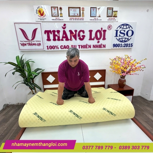 Nệm cao su non massage Thắng Lợi