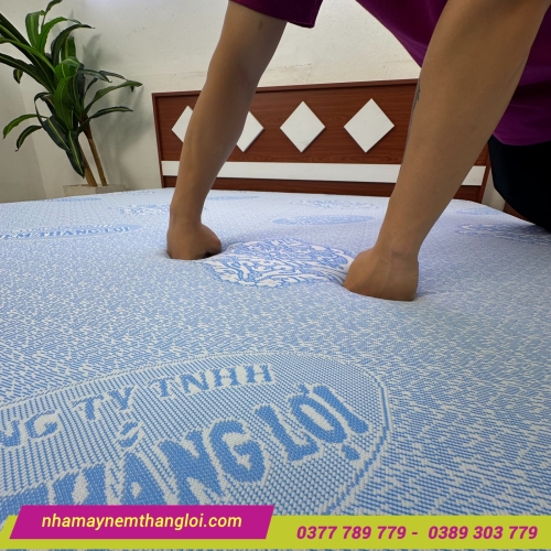 Nệm cao su thiên nhiên Rosi Massage Thắng Lợi