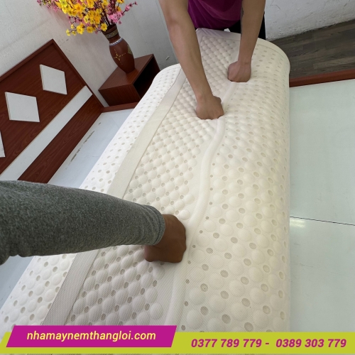 Nệm cao su thiên nhiên Rosi Massage Thắng Lợi