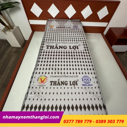 Nệm foam hoạt tính cao cấp Thắng Lợi gấp 3