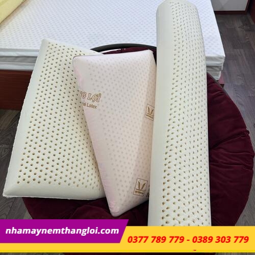 BỘ GỐI CAO SU THIÊN NHIÊN THẮNG LỢI ( 2 NẰM + 1 ÔM )
