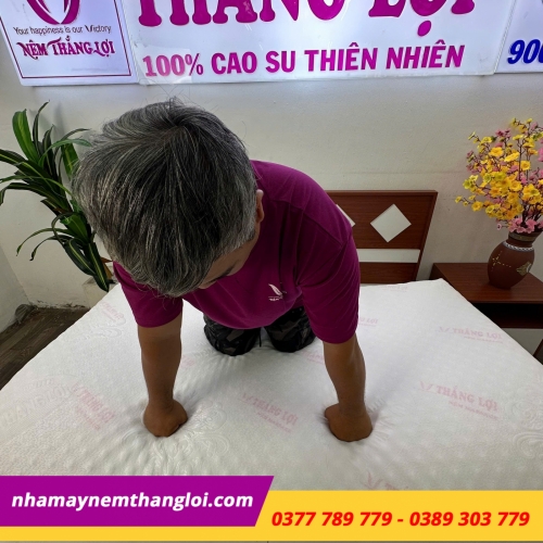 Nệm Foam cao cấp massage Thắng Lợi
